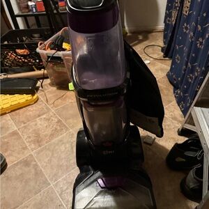 Bissell ProHeat 2X Revolution Pet Cleaner - Black and Purple (used twice)